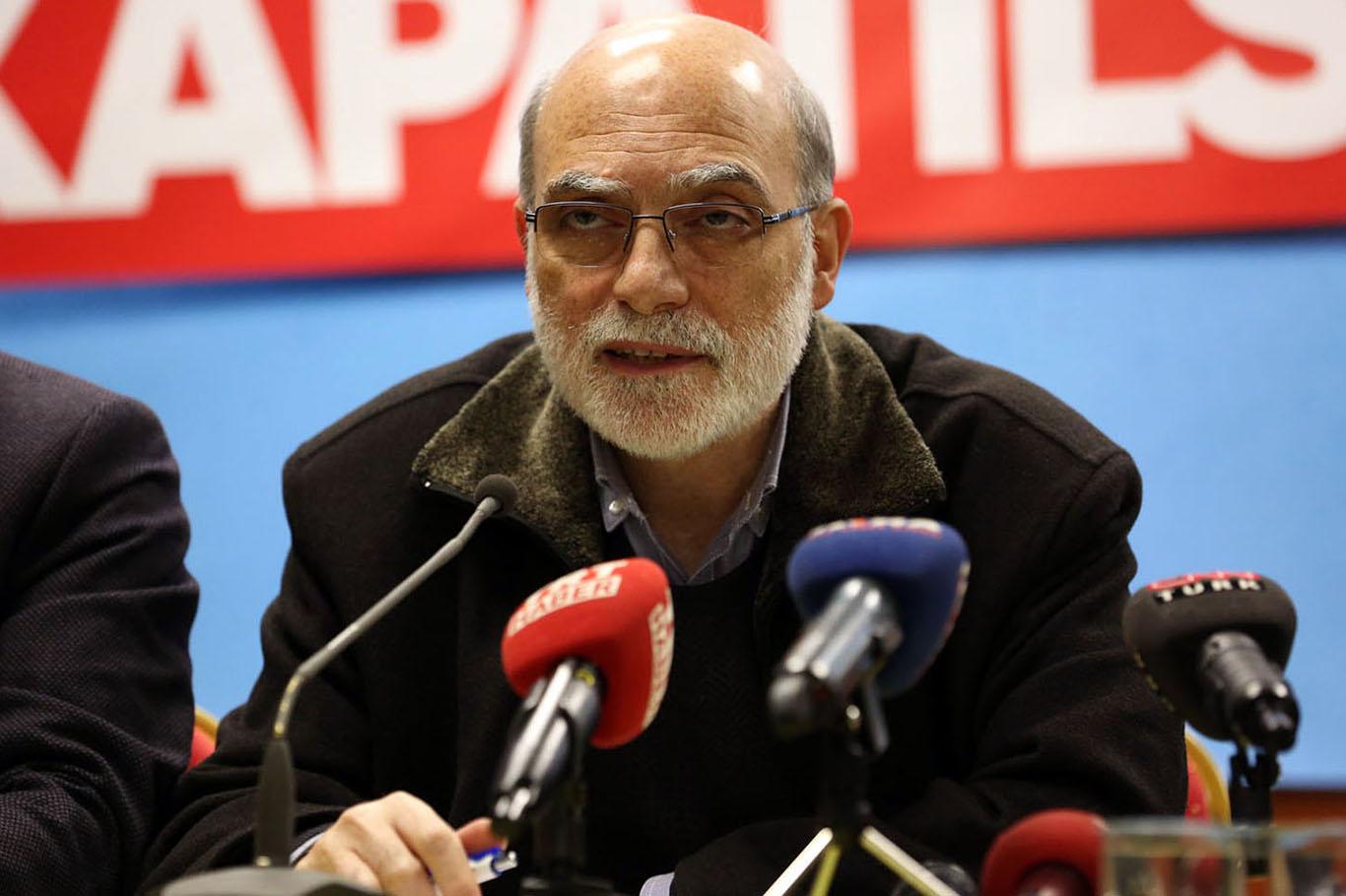 "Çin'in Doğu Türkistan’daki zulmü politik çıkarlara kurban ediliyor" "Çin'in Doğu Türkistan’daki zulmü politik çıkarlara kurban ediliyor"